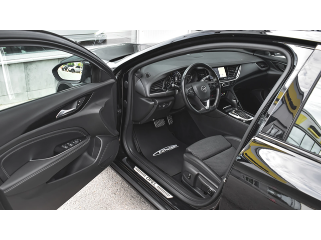 Opel Insignia Grand Sport 2.0d Innovation 4x4 Automatic - автомобили, коли, обяви за нови и употребявани 7