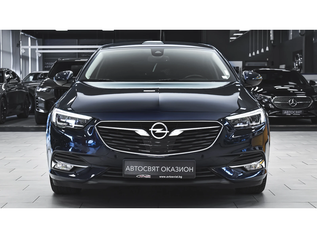 Opel Insignia Grand Sport 1.6d Innovation - автомобили, коли, обяви за нови и употребявани 1