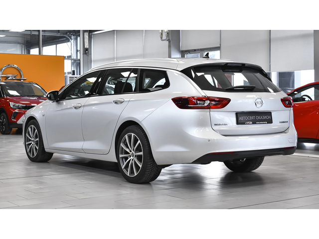 Opel Insignia Sports Tourer 1.6d Innovation Automatic - автомобили, коли, обяви за нови и употребявани 6