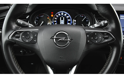 Opel Insignia Sports Tourer 1.6d Innovation Automatic - автомобили, коли, обяви за нови и употребявани 9