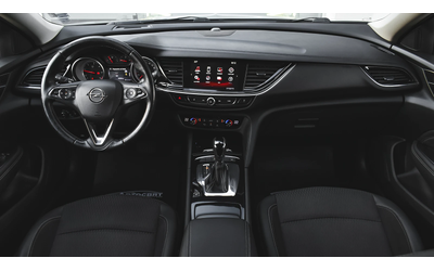 Opel Insignia Grand Sport 2.0d Innovation Automatic - автомобили, коли, обяви за нови и употребявани 11