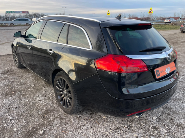 Opel Insignia 2.0CDTI-NAVI-ITALIA - автомобили, коли, обяви за нови и употребявани 10