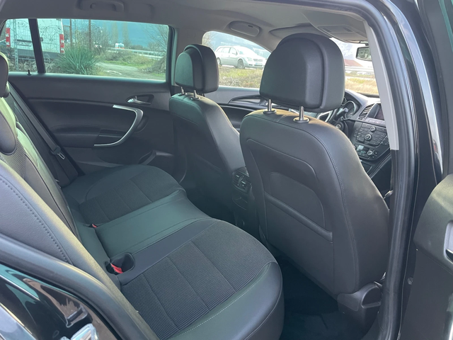 Opel Insignia 2.0CDTI-NAVI-ITALIA - автомобили, коли, обяви за нови и употребявани 5