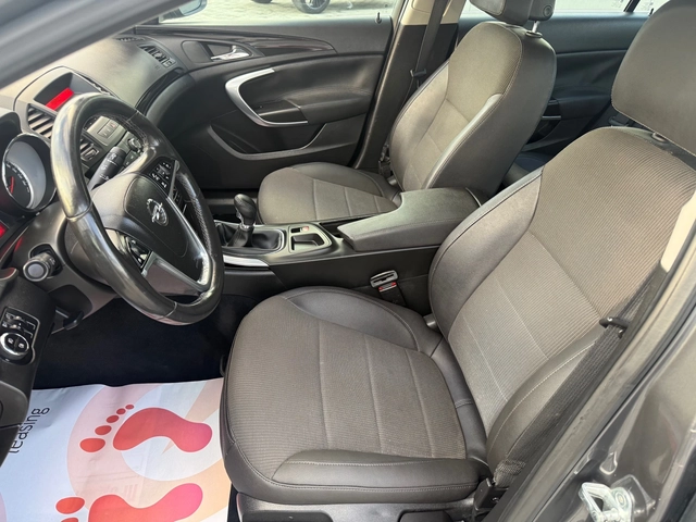 Opel Insignia 2.0 TDCI TOP !!! - автомобили, коли, обяви за нови и употребявани 11