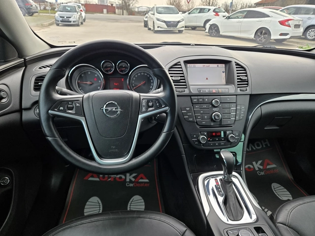 Opel Insignia 2.0CDTI-160кс= АВТОМАТ= ПАНОРАМА= ПОДГРЕВ= НАВИ - автомобили, коли, обяви за нови и употребявани 10