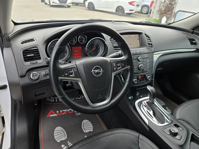 Opel Insignia 2.0CDTI-160кс= АВТОМАТ= ПАНОРАМА= ПОДГРЕВ= НАВИ - автомобили, коли, обяви за нови и употребявани 7