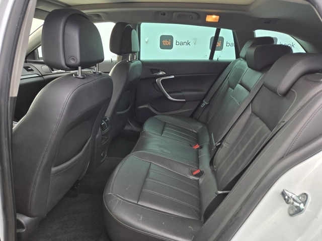 Opel Insignia 2.0CDTI-160кс= АВТОМАТ= ПАНОРАМА= ПОДГРЕВ= НАВИ - автомобили, коли, обяви за нови и употребявани 8