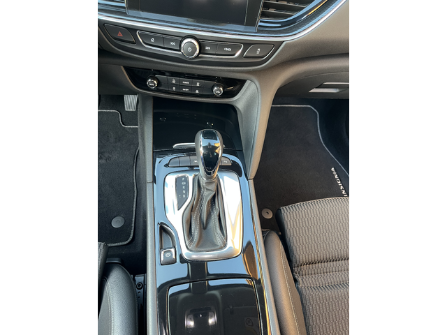 Opel Insignia B20DTR - автомобили, коли, обяви за нови и употребявани 10