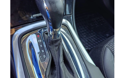 Opel Insignia Генерация: Insignia Sedan, Двигател (модификация)2.0 CDTI (170 Hp) DPF, Пакет: Cosmo - автомобили, коли, обяви за нови и употребявани 10