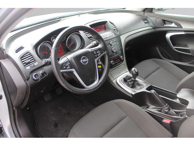 Opel INSIGNIA LIMOUSINE HB 2.0CDTI 130HP BVM6 E5 - автомобили, коли, обяви за нови и употребявани 4