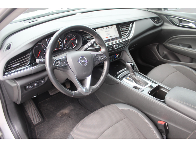 Opel INSIGNIA SPORTS TOURER 2.0 DTH 170HP EAT - автомобили, коли, обяви за нови и употребявани 4