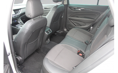 Opel INSIGNIA SPORTS TOURER 2.0 DTH 170HP EAT - автомобили, коли, обяви за нови и употребявани 6