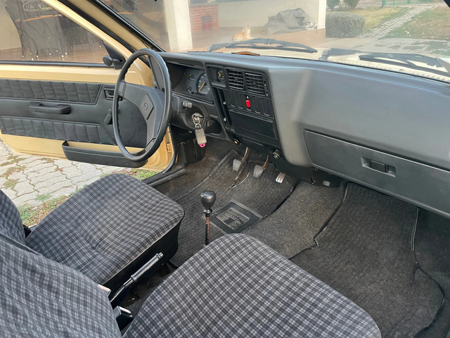 Opel Kadett 1.2i-60-ITALIA - автомобили, коли, обяви за нови и употребявани 3
