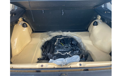 Opel Kadett 1.2i-60-ITALIA - автомобили, коли, обяви за нови и употребявани 9