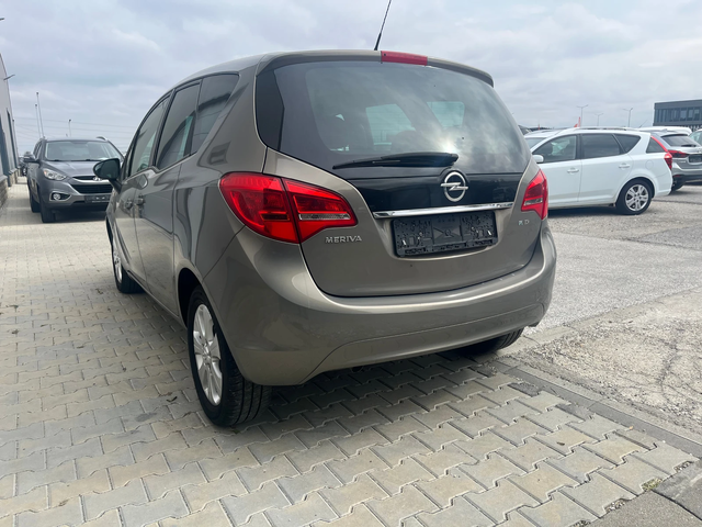 Opel Meriva 1.4 i GPL - автомобили, коли, обяви за нови и употребявани 3