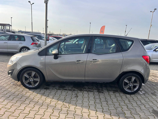 Opel Meriva 1.7CDTI AVTOMAT EURO 5 - автомобили, коли, обяви за нови и употребявани 8