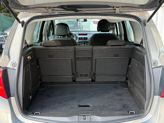 Opel Meriva 1.3CDTI 75HP - автомобили, коли, обяви за нови и употребявани 15