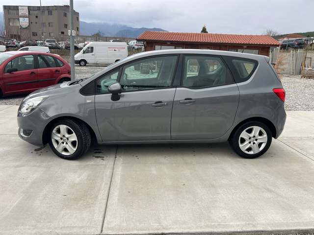 Opel Meriva 1.6cdti - автомобили, коли, обяви за нови и употребявани 2
