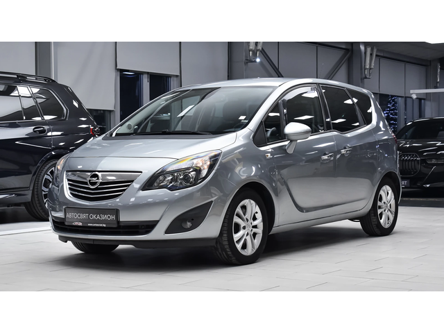 Opel Meriva 1.7 CDTi Innovation Automatic - автомобили, коли, обяви за нови и употребявани 3