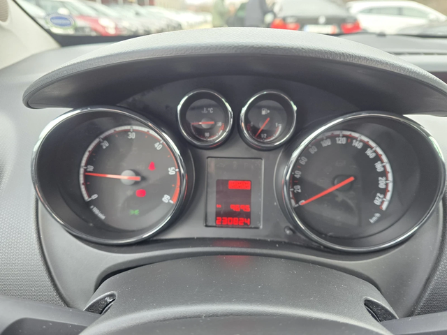 Opel Meriva 1.3D 95к.с Топ състояние - автомобили, коли, обяви за нови и употребявани 16