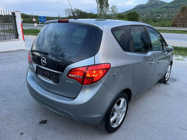 Opel Meriva 1.3 M-JET 95кс КЛИМАТРОНИК EURO 5А АВТОПИЛОТ - автомобили, коли, обяви за нови и употребявани 3