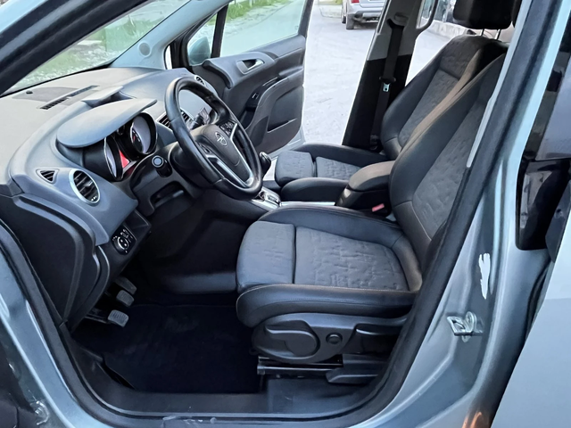 Opel Meriva 1.3 M-JET 95кс КЛИМАТРОНИК EURO 5А АВТОПИЛОТ - автомобили, коли, обяви за нови и употребявани 7
