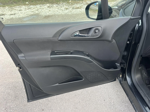 Opel Meriva 1.4Т 120кс GPL EURO 4 КЛИМАТИК ВНОС ИТАЛИЯ - автомобили, коли, обяви за нови и употребявани 6