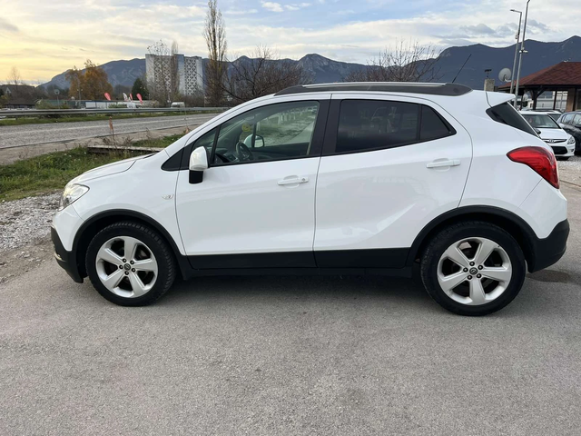 Opel Mokka 1.7CDTI 110кс 6 СКОРОСТИ EURO 5В АВТОПИЛОТ ВНОС ИТ - автомобили, коли, обяви за нови и употребявани 5