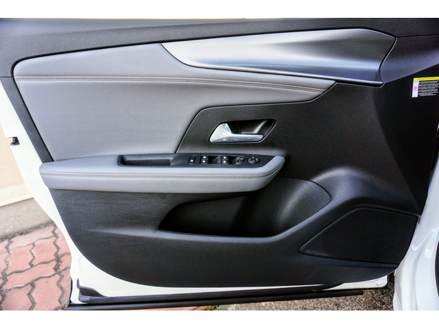 Opel Mokka 1.2T ELEGANCE - автомобили, коли, обяви за нови и употребявани 4