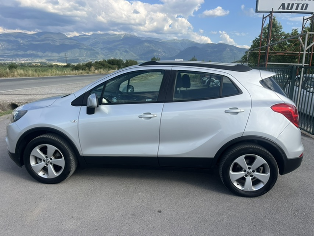 Opel Mokka X 1.6 - автомобили, коли, обяви за нови и употребявани 8