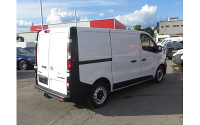 opel-vivaro - 3