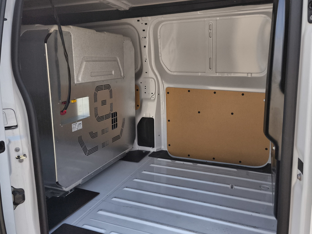 Opel VIVARO 2.0 Diesel (107 kW / 144 hp) W/O S/S MT6 Large (L) - автомобили, коли, обяви за нови и употребявани 11