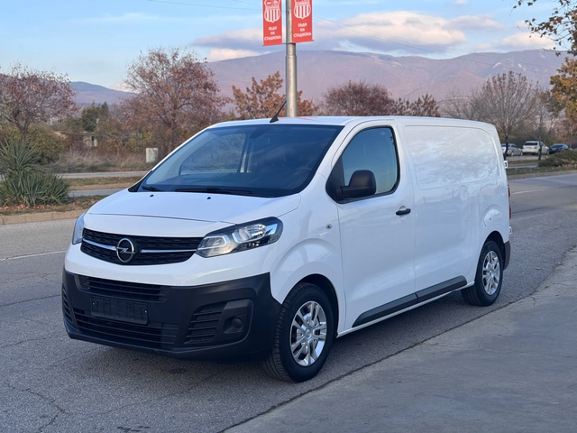 Opel Vivaro 1.5d 120ps 6ск * ПЕРФЕКТЕН* - автомобили, коли, обяви за нови и употребявани 0