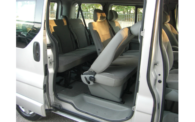 Opel Vivaro 1.9dci TOUR KLIMA 6ck. 8MECTA - автомобили, коли, обяви за нови и употребявани 14