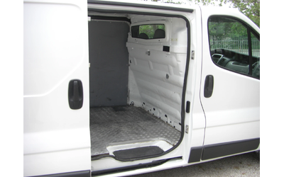 Opel Vivaro 2.0cdti 6ck. - автомобили, коли, обяви за нови и употребявани 14