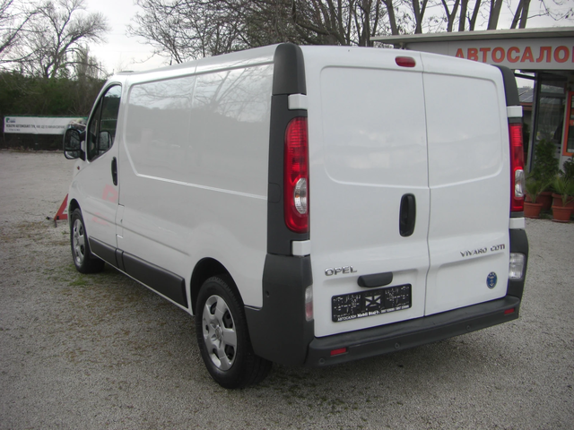 Opel Vivaro 2.0cdti 6ck.EURO 5B - автомобили, коли, обяви за нови и употребявани 2