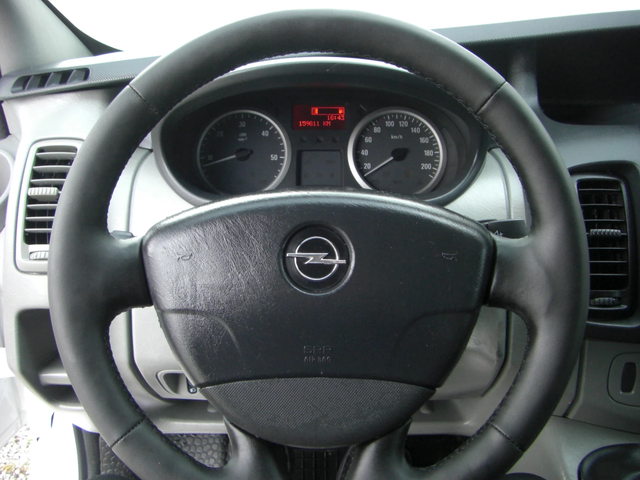 Opel Vivaro 2.0cdti 6ck.EURO 5B - автомобили, коли, обяви за нови и употребявани 9