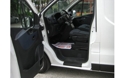 Opel Vivaro 1.6cdti 6ck. EURO 6 - автомобили, коли, обяви за нови и употребявани 8