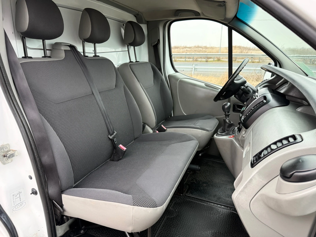 Opel Vivaro 2.0 CDTi / 6 Скорости / EURO 5 / 2900кг. - автомобили, коли, обяви за нови и употребявани 11