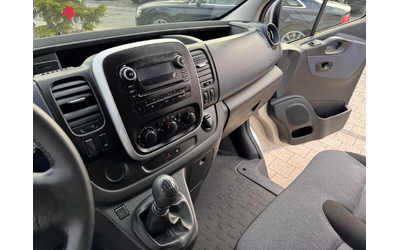 Opel Vivaro 1.6CDTI 2странични врати Клима - автомобили, коли, обяви за нови и употребявани 14