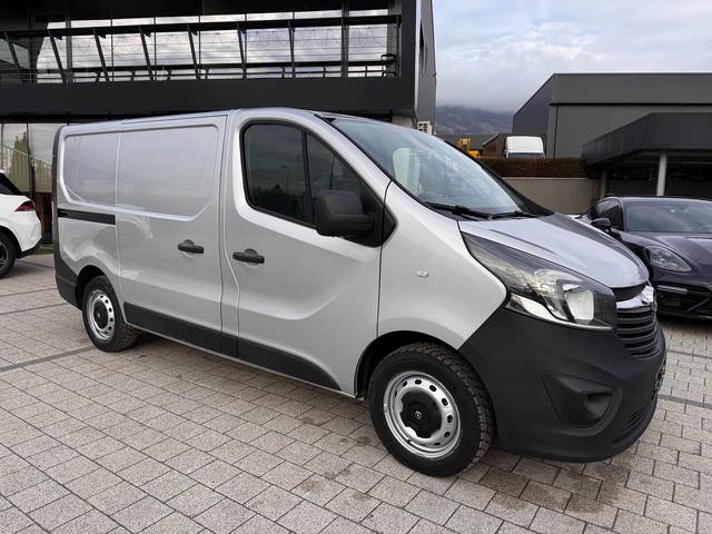 Opel Vivaro 1.6CDTI 2странични врати Клима - автомобили, коли, обяви за нови и употребявани 1