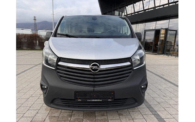 opel-vivaro - 2