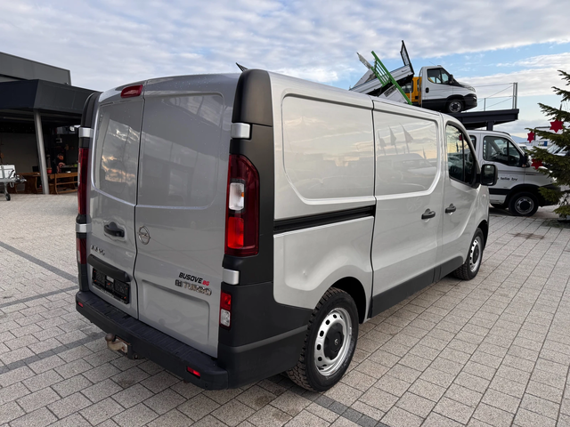 Opel Vivaro 1.6CDTI 2странични врати Клима - автомобили, коли, обяви за нови и употребявани 5