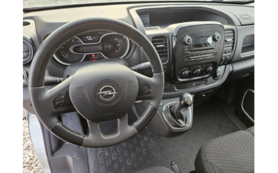 Opel Vivaro - автомобили, коли, обяви за нови и употребявани 9