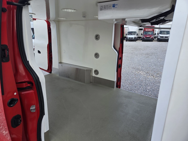 Opel Vivaro Хладилен, Нави, Клима, Две странични врати - автомобили, коли, обяви за нови и употребявани 13