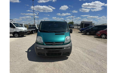 opel-vivaro - 2