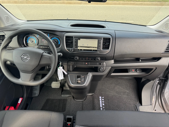 Opel Vivaro Kombi-eM-75kwh/9местен - автомобили, коли, обяви за нови и употребявани 11