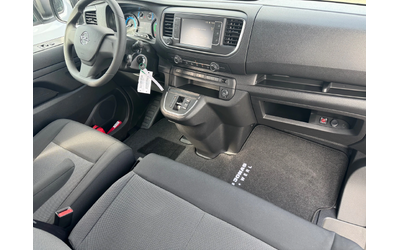 Opel Vivaro Kombi-eM-75kwh/9местен - автомобили, коли, обяви за нови и употребявани 13
