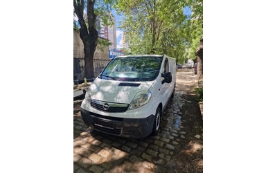 opel-vivaro - 1