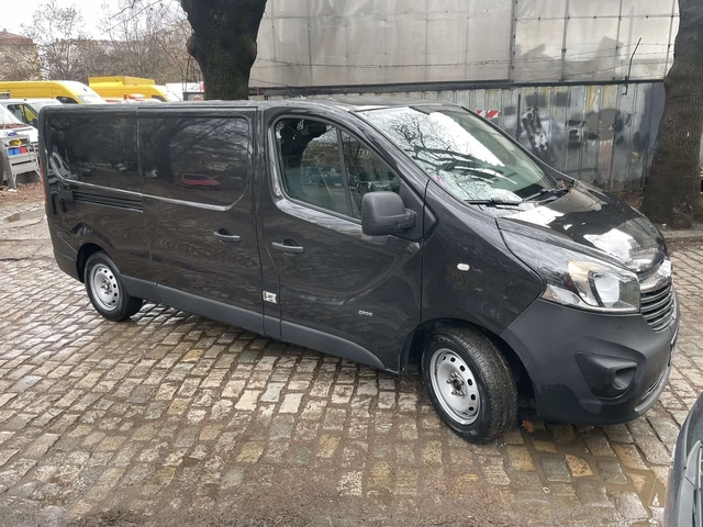 Opel Vivaro 1.6 CDTi - автомобили, коли, обяви за нови и употребявани 1